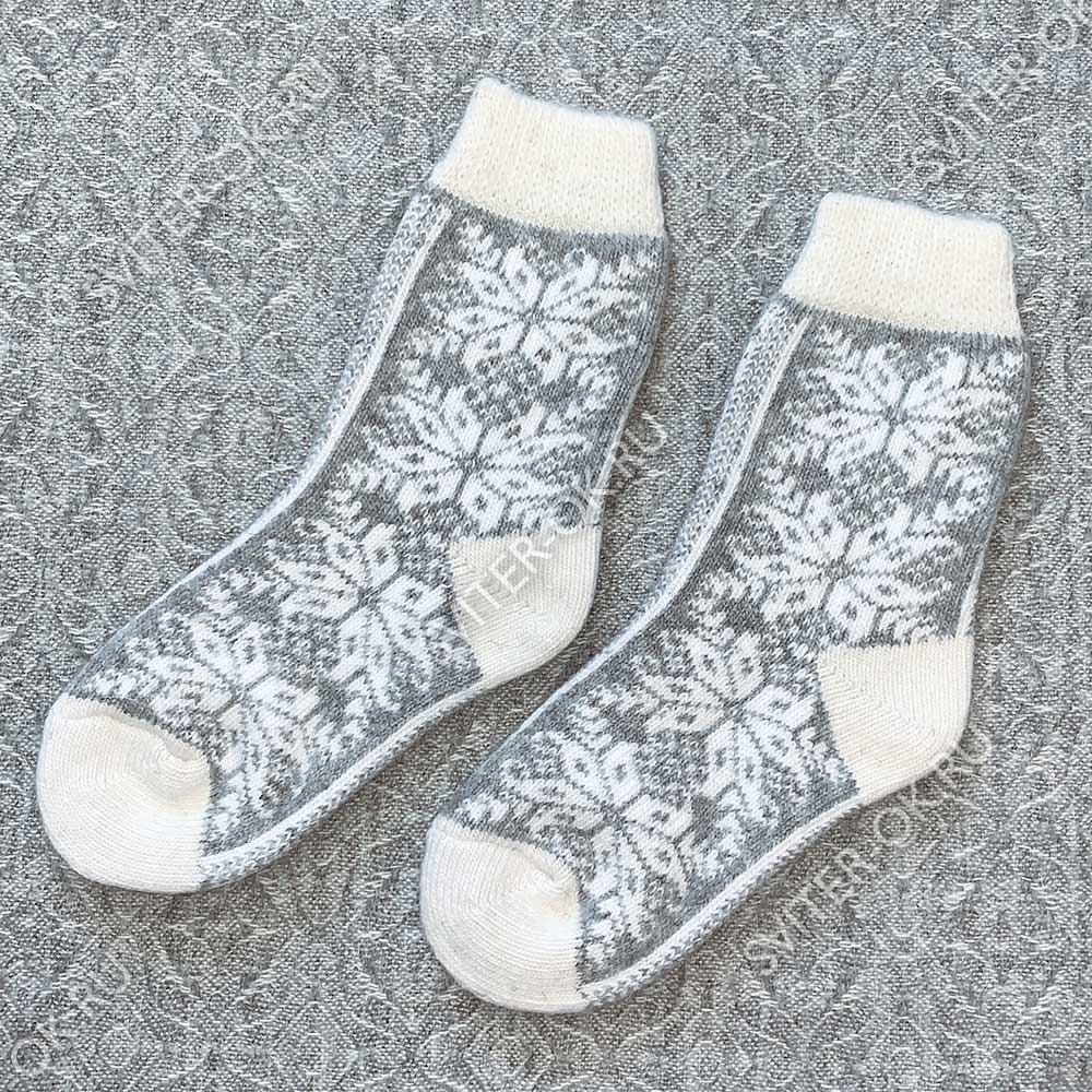 Женские шерстяные носки «Белые снежинки»